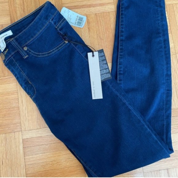 NEW Forever 21 Life in Progress Dark Blue Jeans - Picture 3 of 3